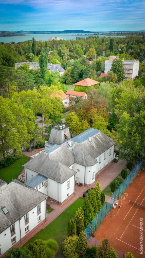Fonix Hotel Balatonföldvár Εξωτερικό φωτογραφία