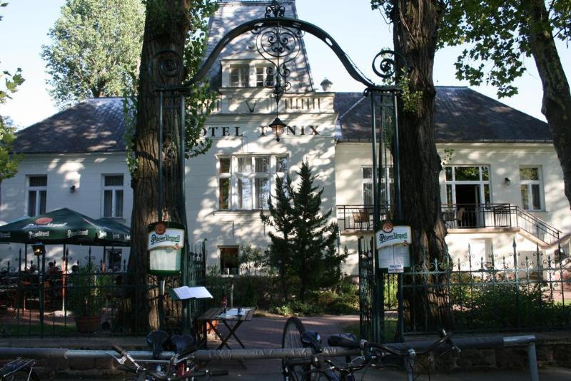 Fonix Hotel Balatonföldvár Εξωτερικό φωτογραφία