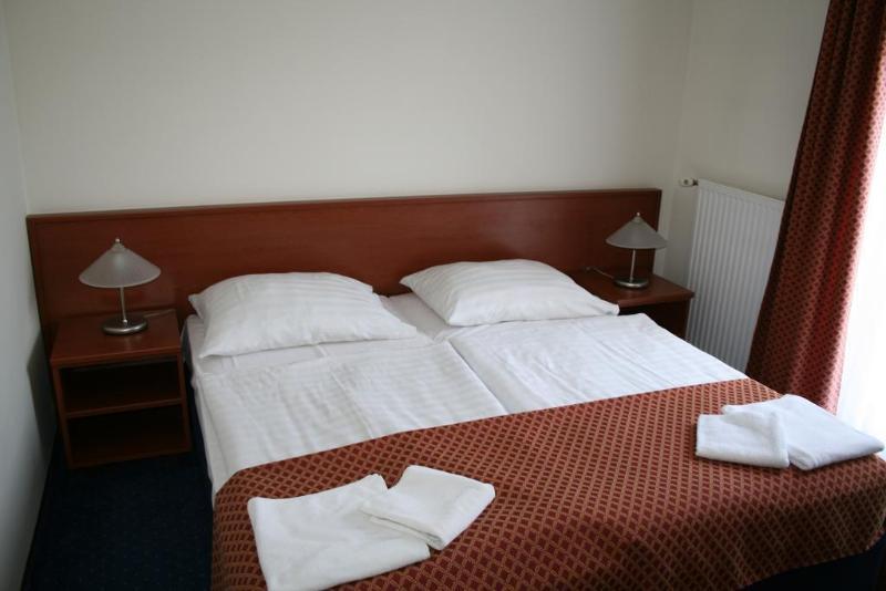 Fonix Hotel Balatonföldvár Εξωτερικό φωτογραφία