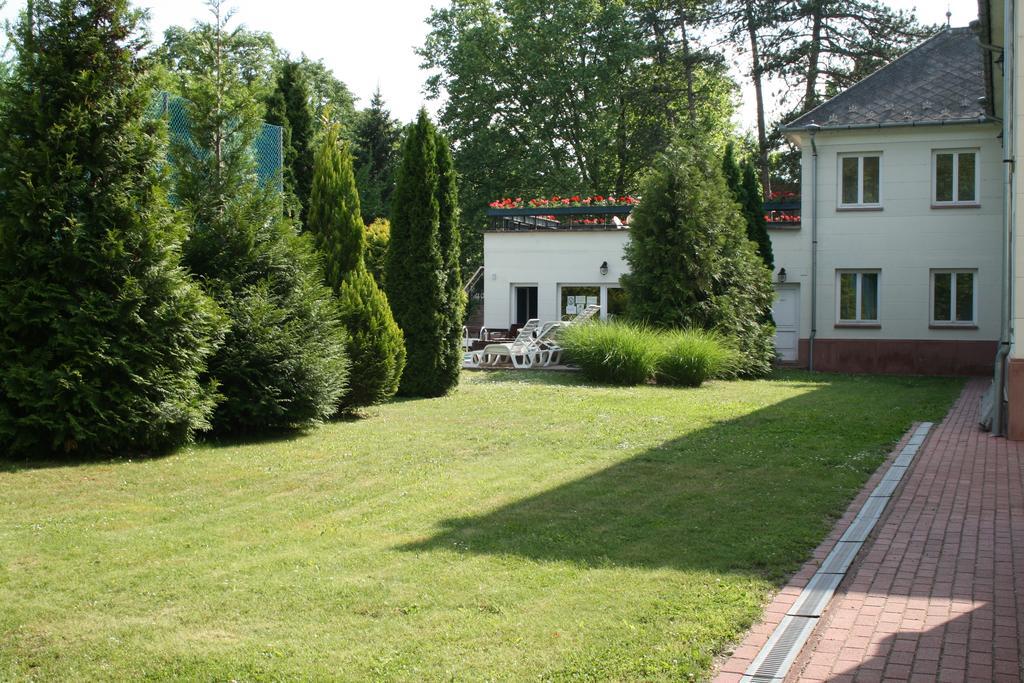 Fonix Hotel Balatonföldvár Εξωτερικό φωτογραφία